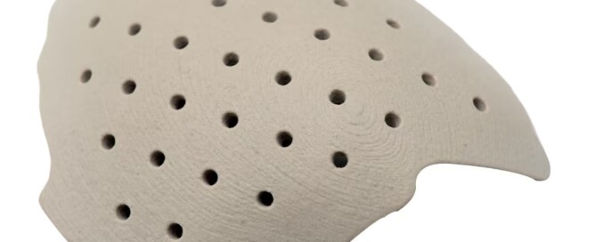 PEEK 3D printing plastic material for high-performance additive manufacturing — durable, heat-resistant, and precision material for engineering prototypes and functional components.
