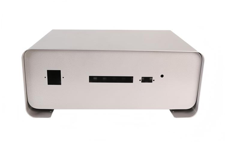 Piezas de chapa metálica con recubrimiento en polvo de precisión de Horizon para los sectores aeroespacial y automotriz.